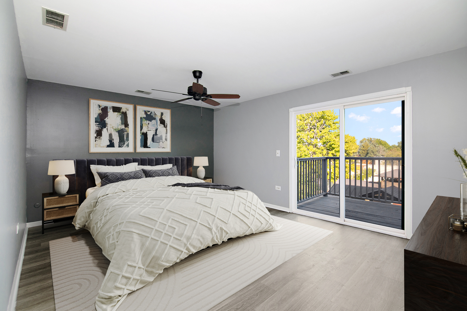 16705 Paxton Avenue, Tinley Park, IL 60477