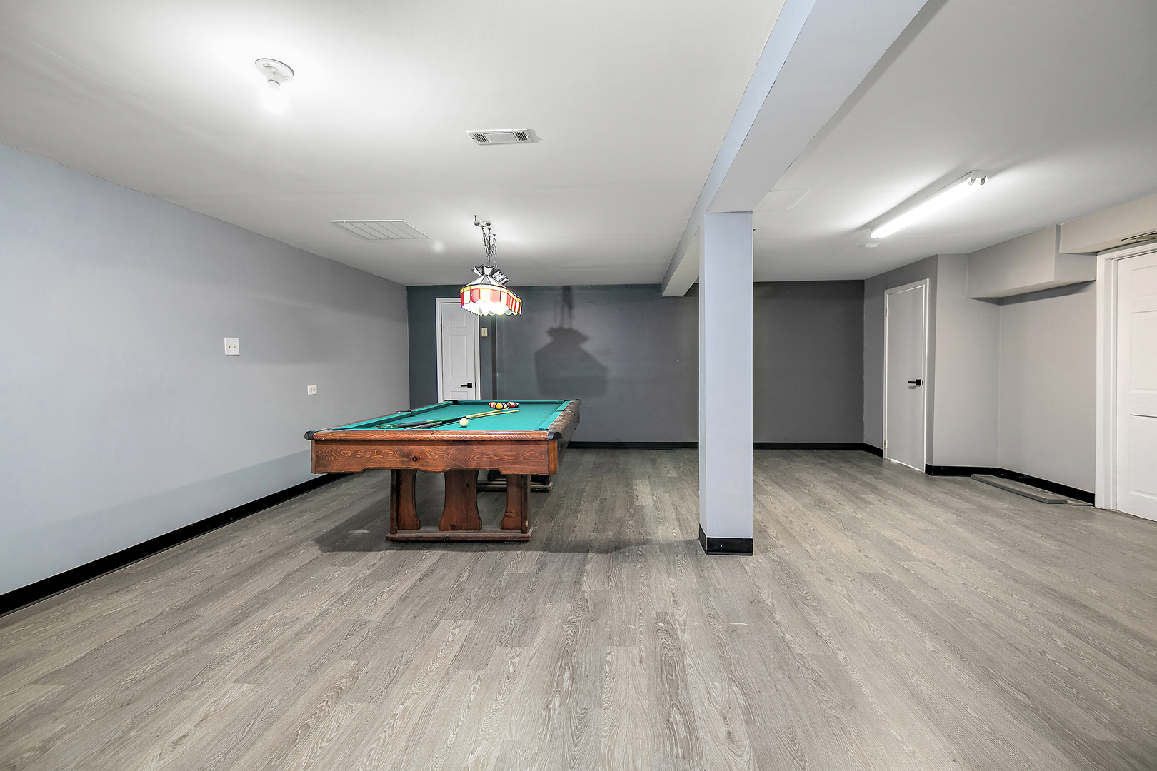 16705 Paxton Avenue, Tinley Park, IL 60477