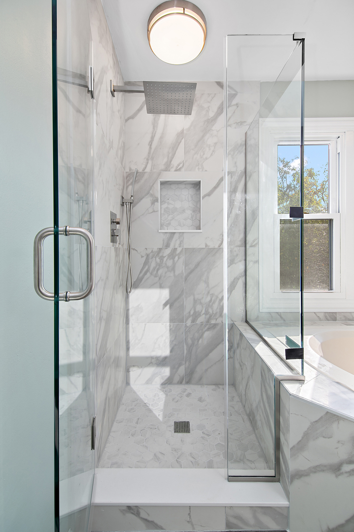 16705 Paxton Avenue, Tinley Park, IL 60477