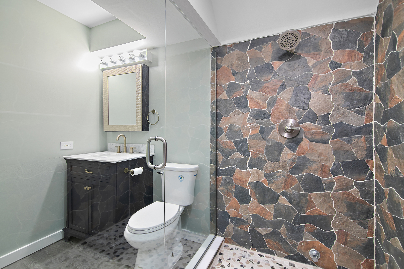 16705 Paxton Avenue, Tinley Park, IL 60477