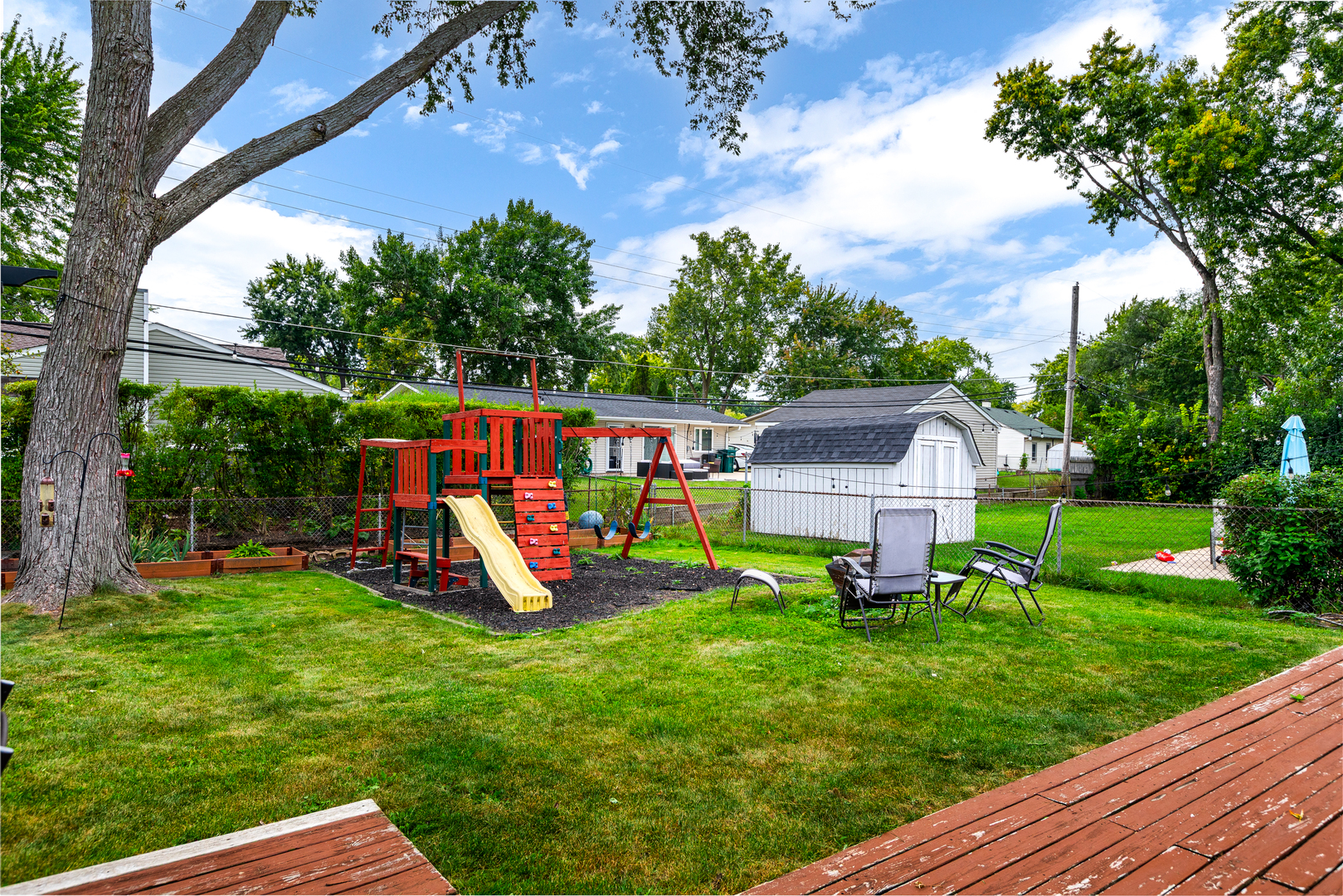 121 E Briarwood Drive, Streamwood, IL 60107