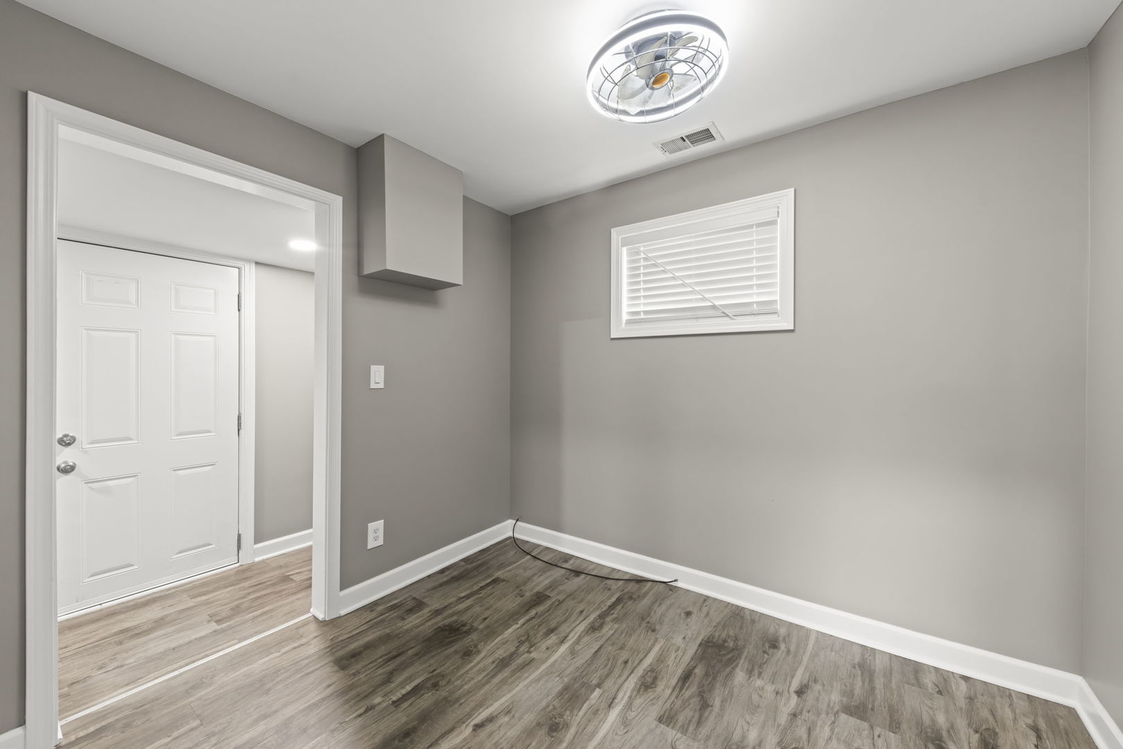 5817 W 64th Street, Chicago, IL 60638