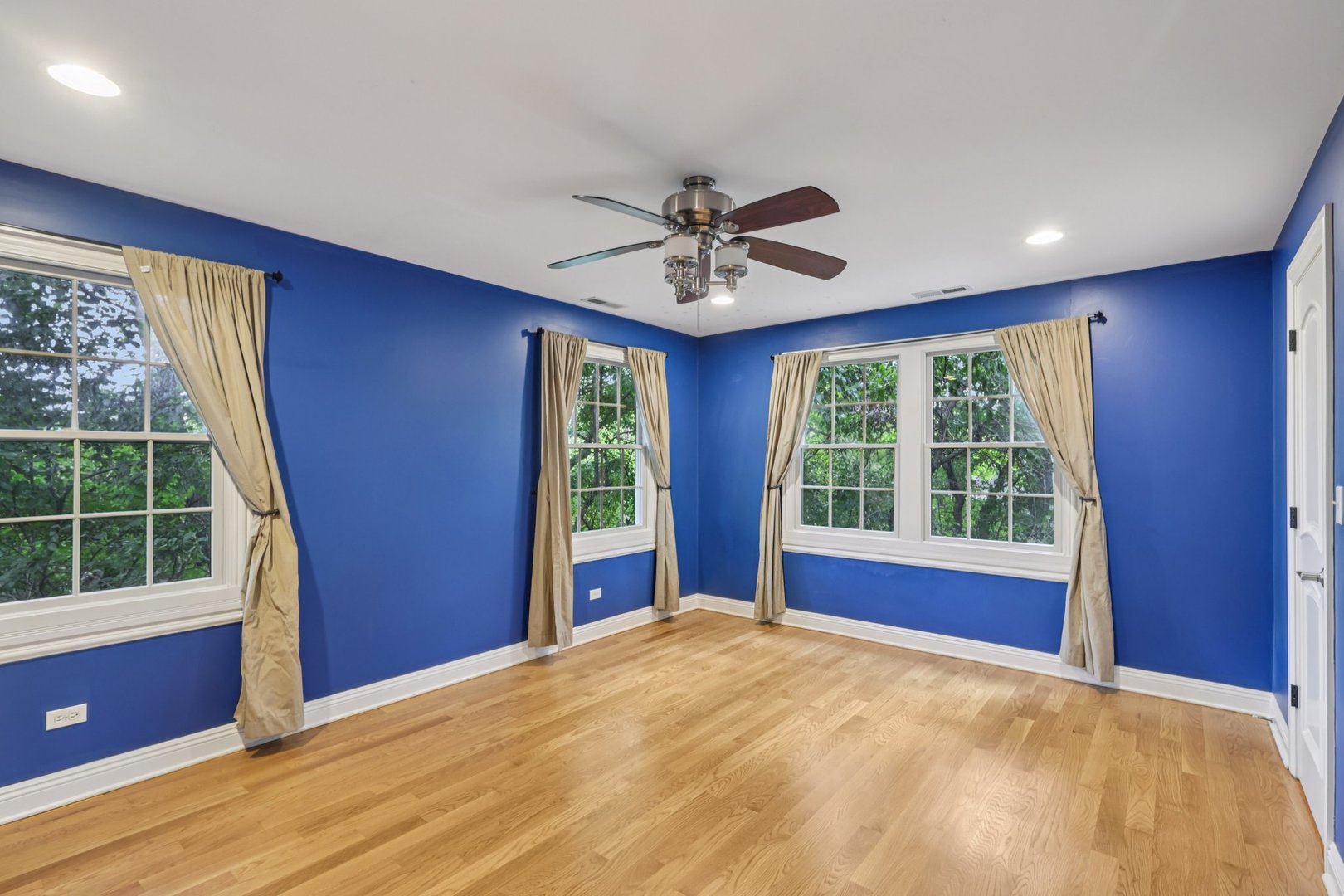 6619 Palma Lane, Morton Grove, IL 60053