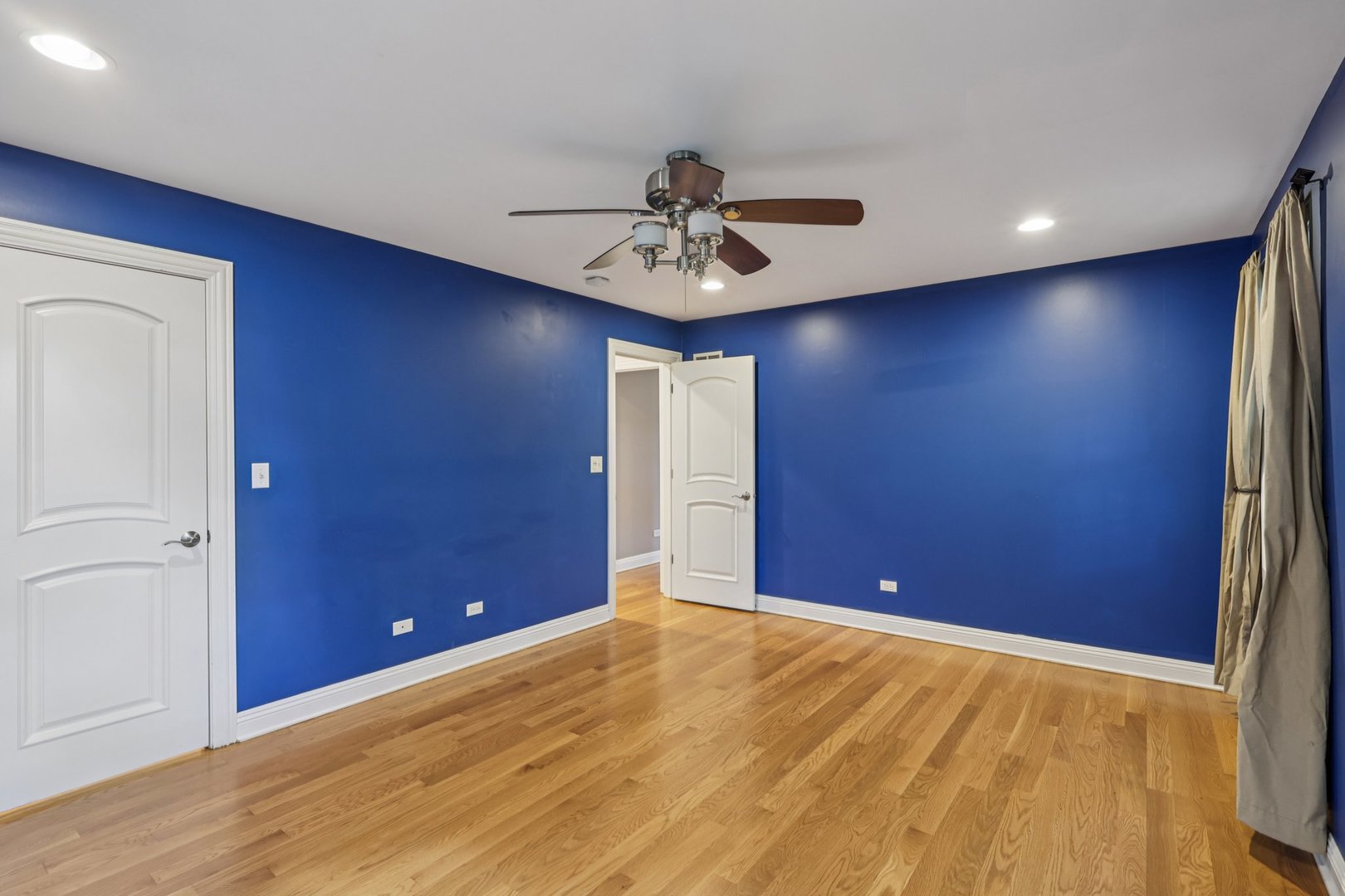 6619 Palma Lane, Morton Grove, IL 60053