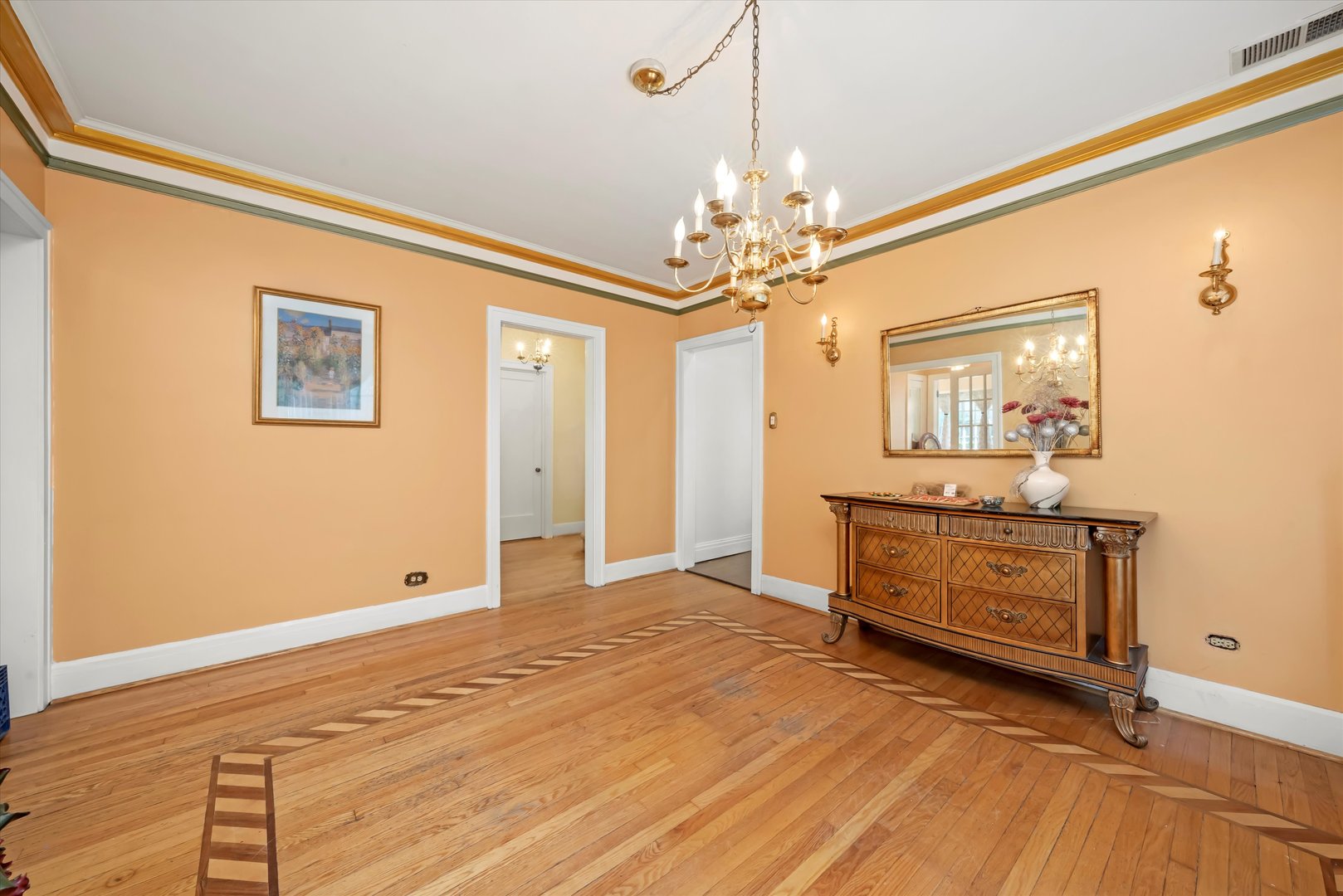 6858 Riverside Drive, Berwyn, IL 60402