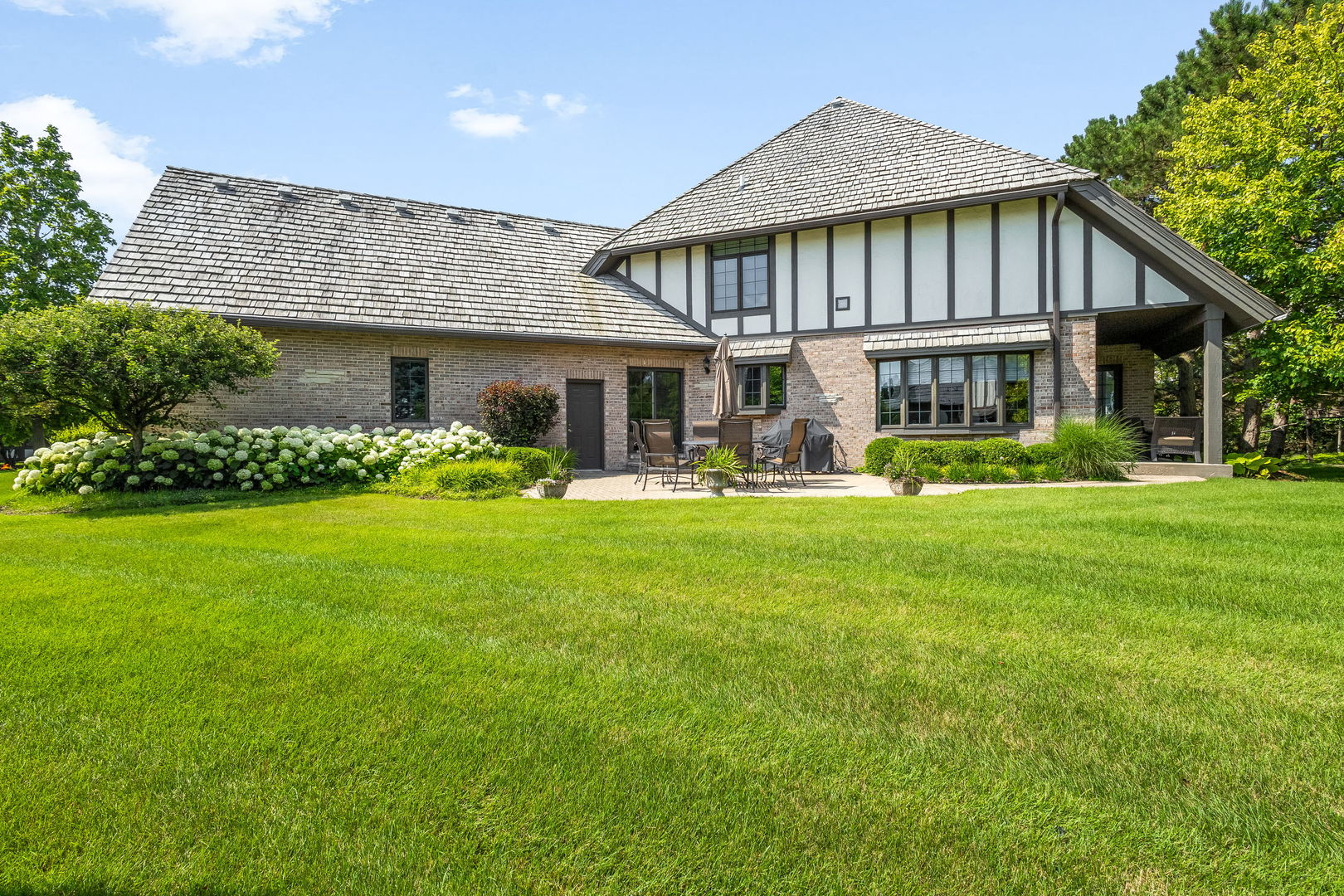 804 Kenmare Drive, Burr Ridge, IL 60527