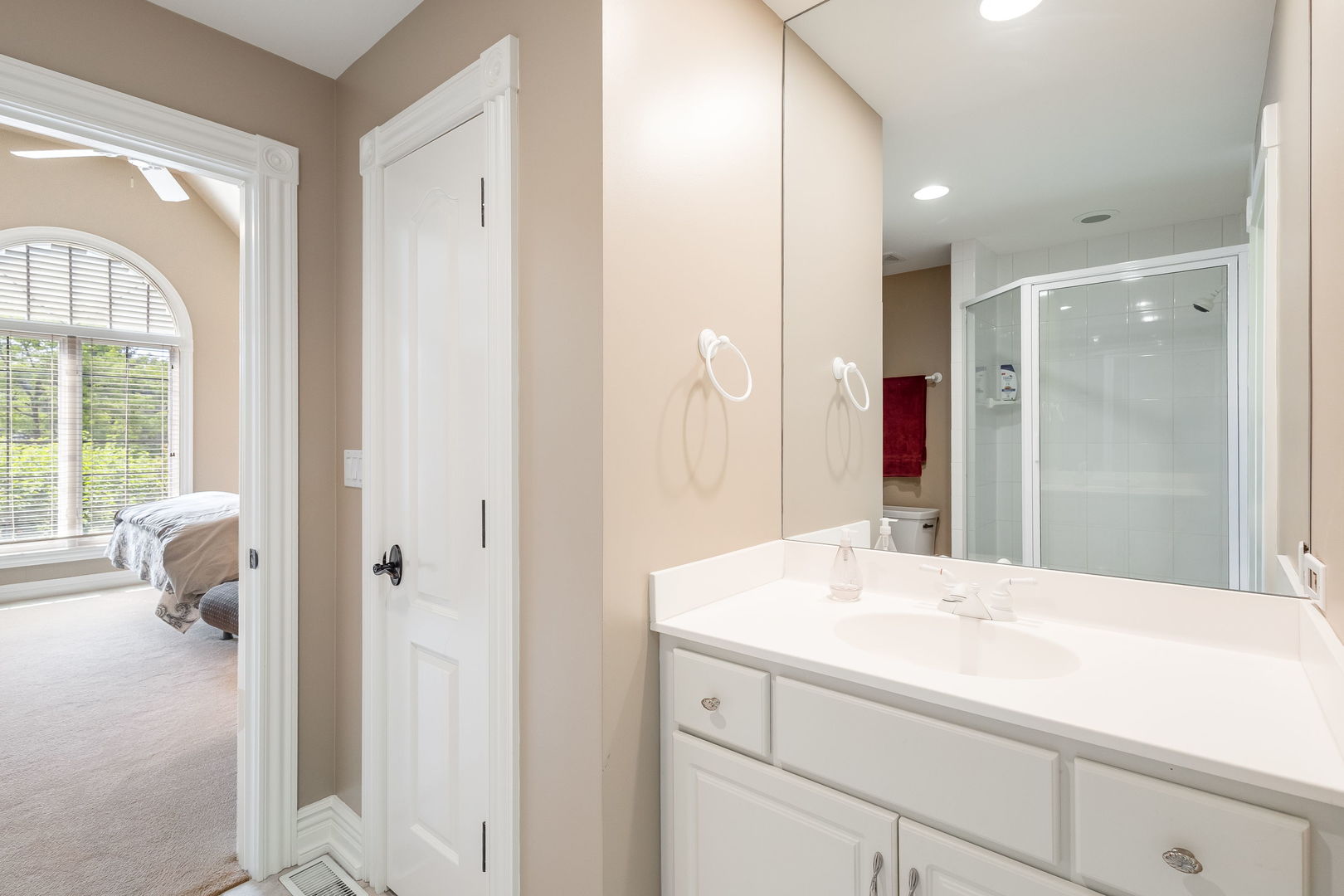 804 Kenmare Drive, Burr Ridge, IL 60527