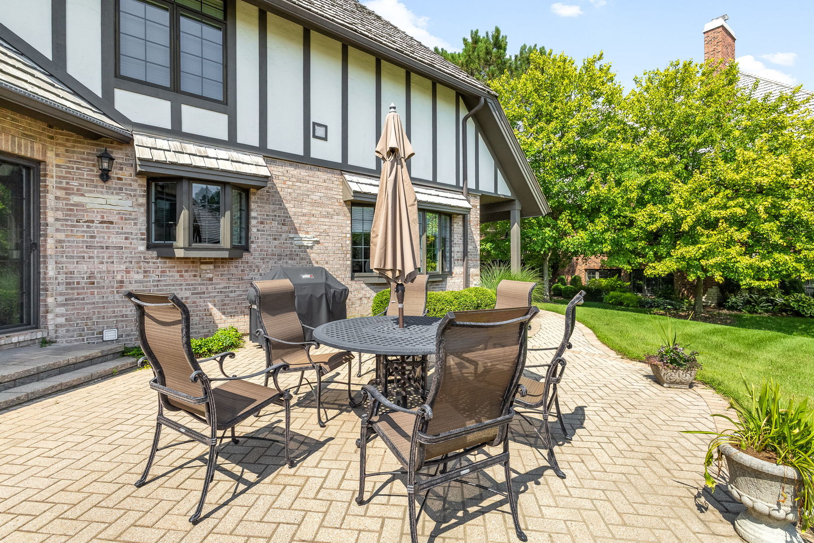 804 Kenmare Drive, Burr Ridge, IL 60527