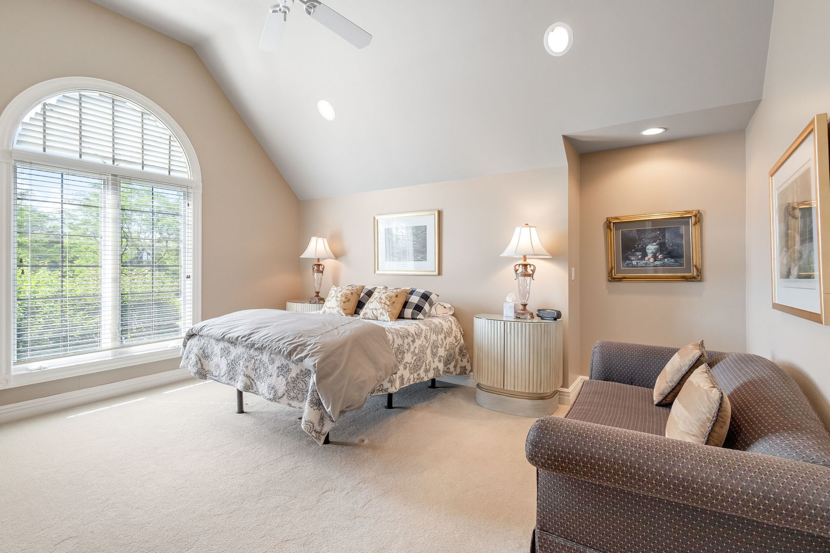 804 Kenmare Drive, Burr Ridge, IL 60527