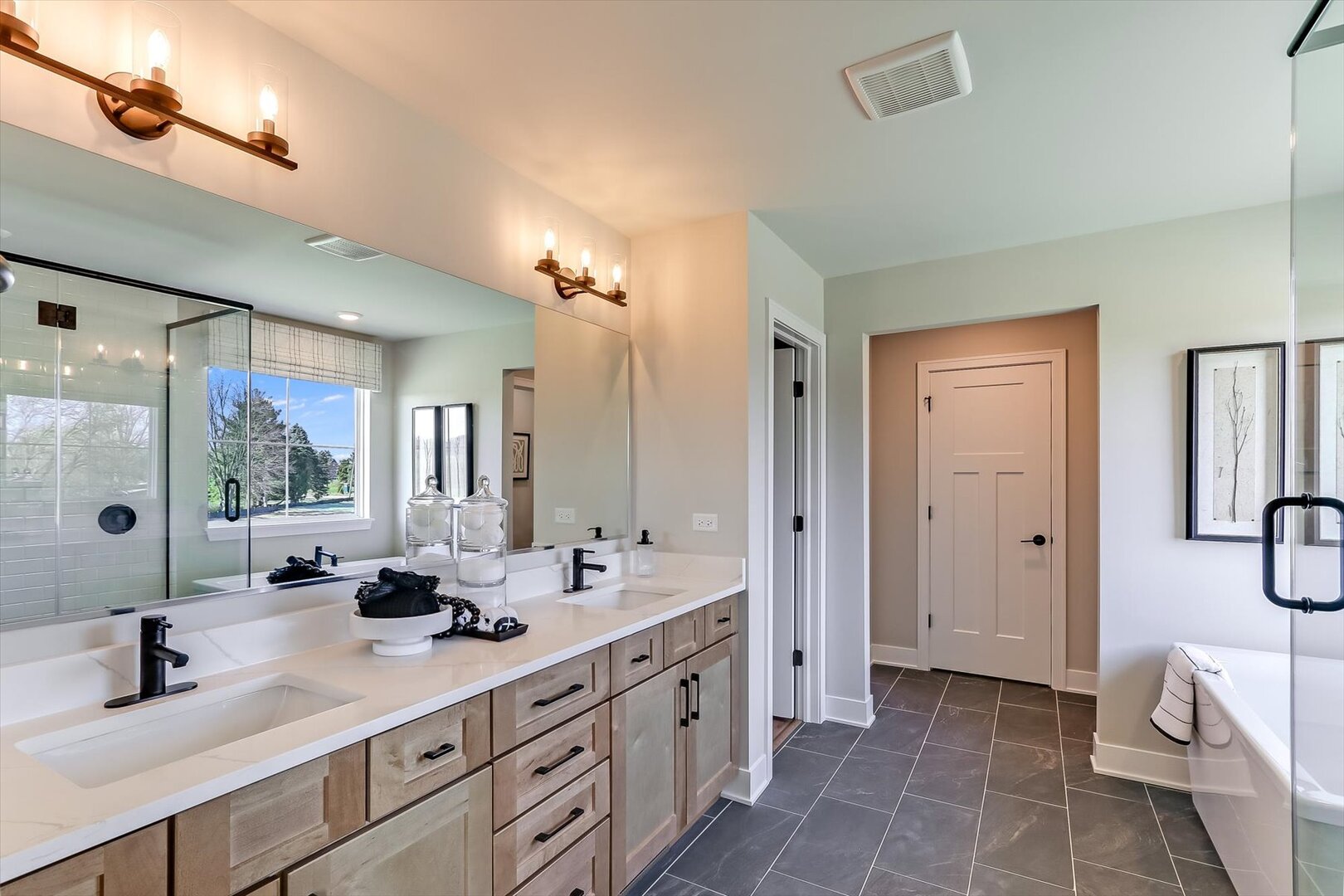 10754 Saxony Street, Huntley, IL 60142