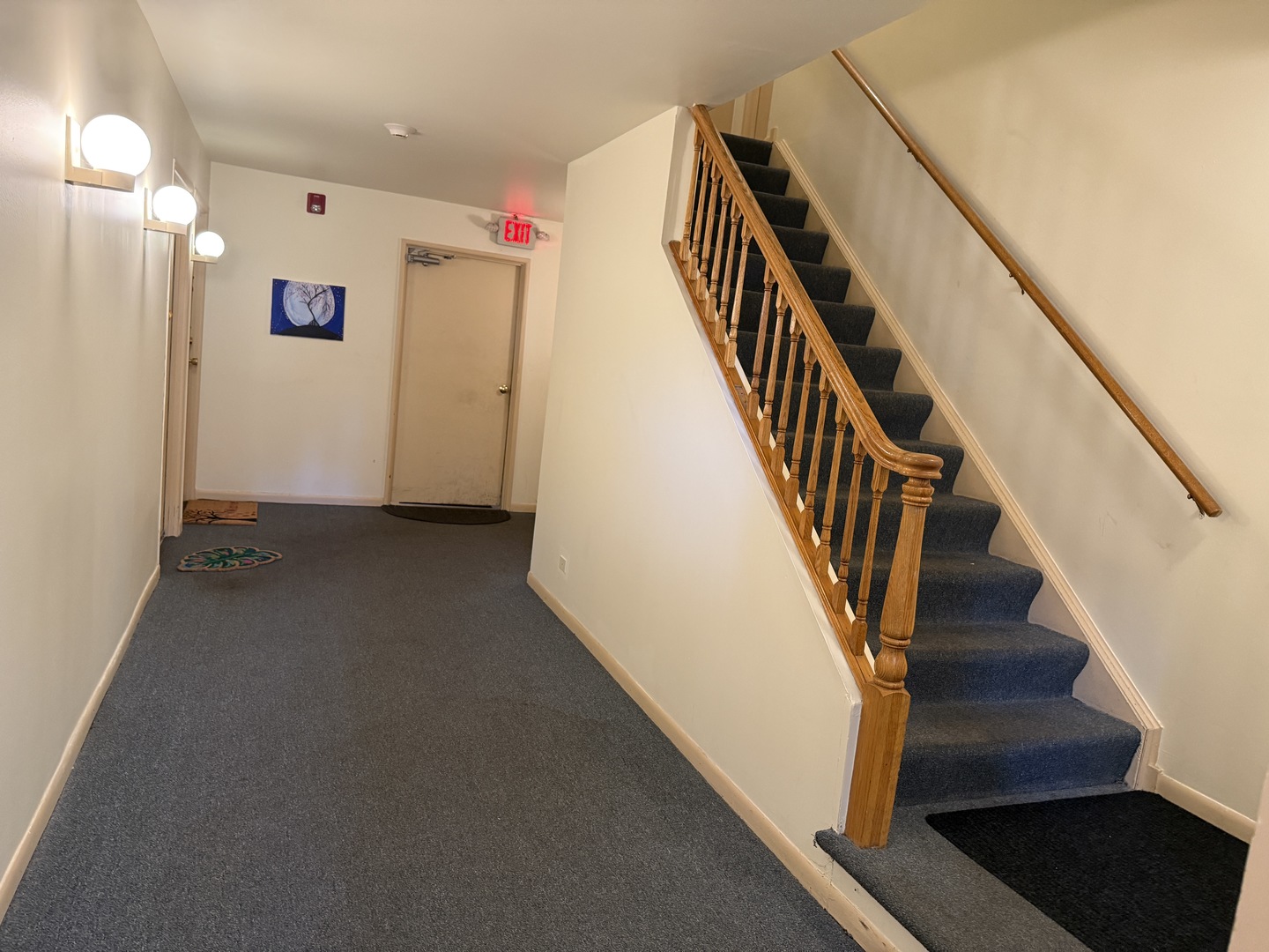 3108 ROBERTS Drive #6, Woodridge, IL 60517