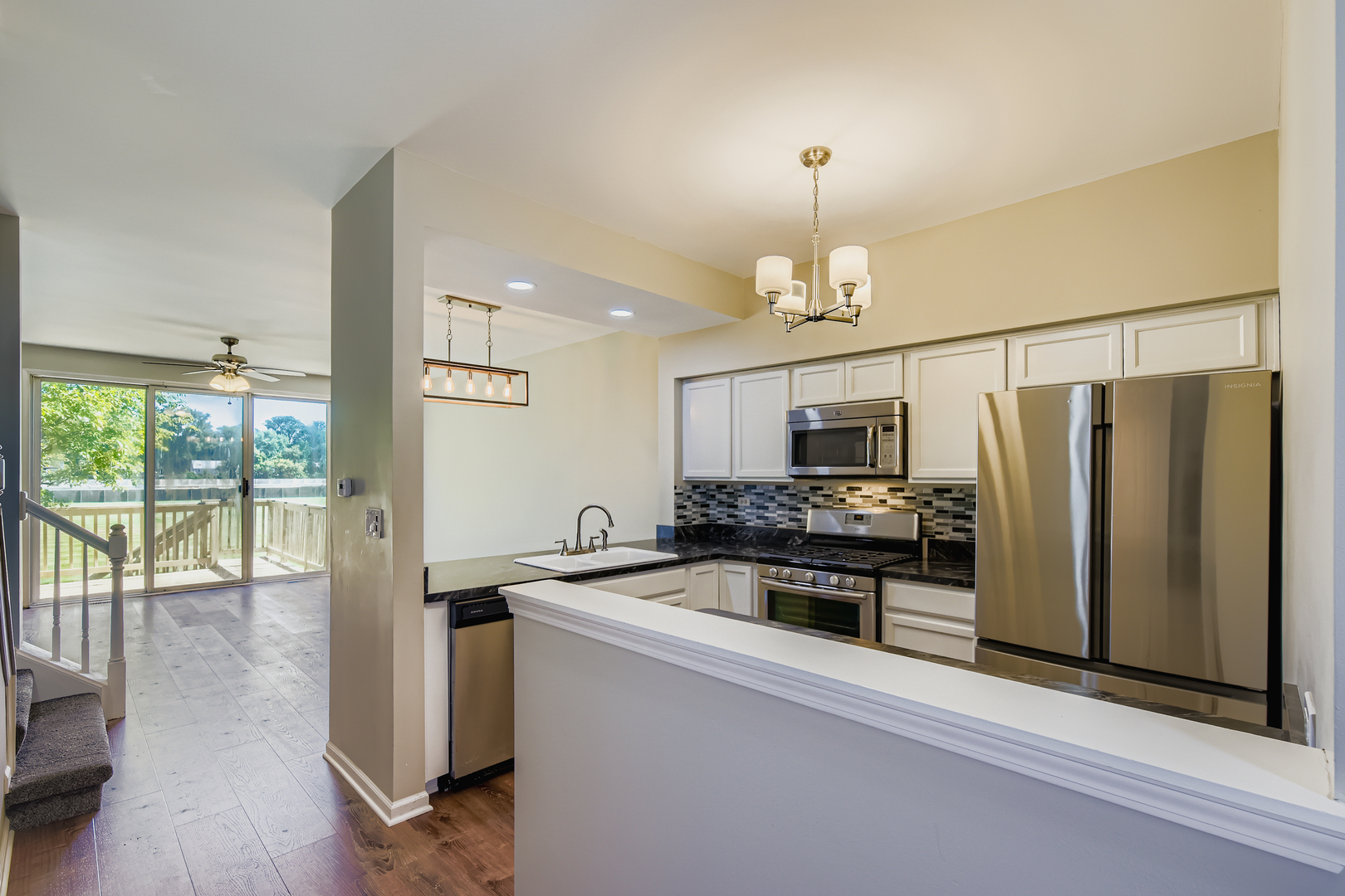 1162 Heartland Gate, Lake In The Hills, IL 60156