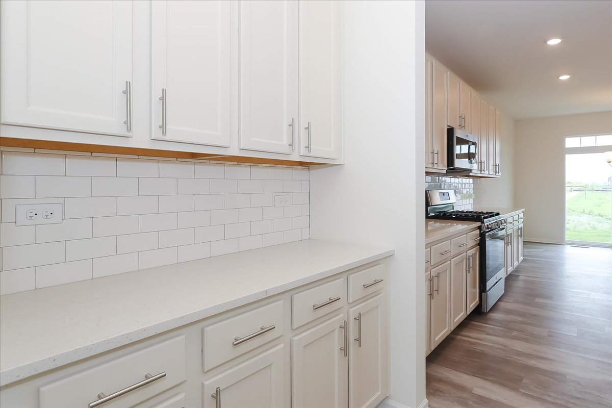 10764 Saxony Street, Huntley, IL 60142