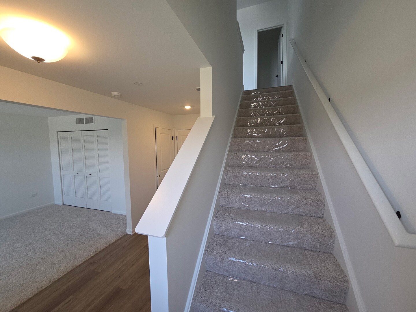 1548 Times Drive, Des Plaines, IL 60018