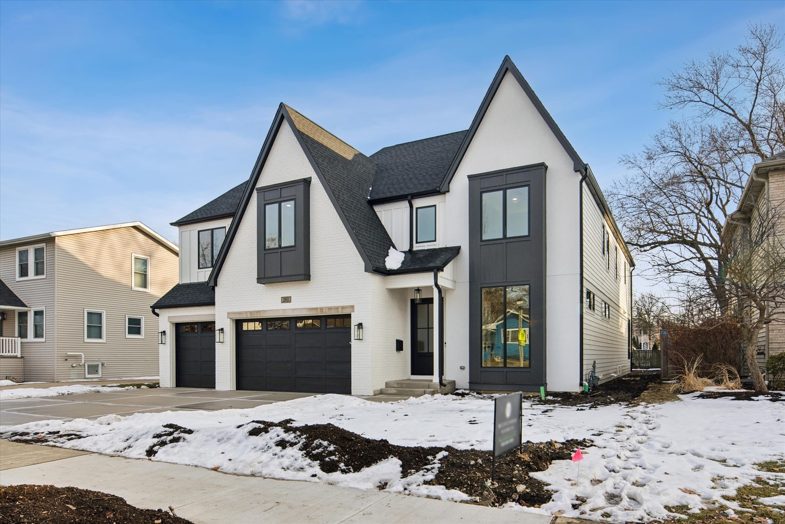 260 E Grantley Avenue, Elmhurst, IL 60126