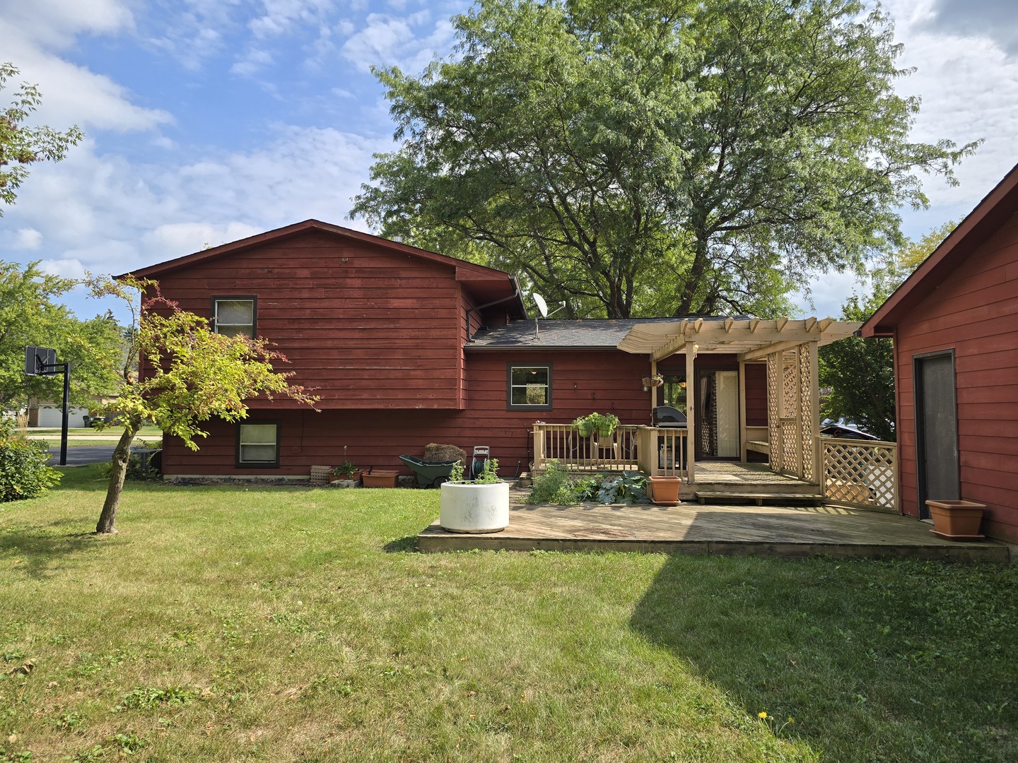 908 Kimberly Lane, Winthrop Harbor, IL 60096