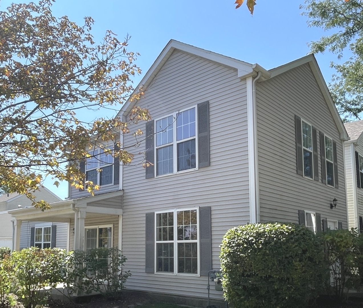 1069 Symphony Drive, Aurora, IL 60504