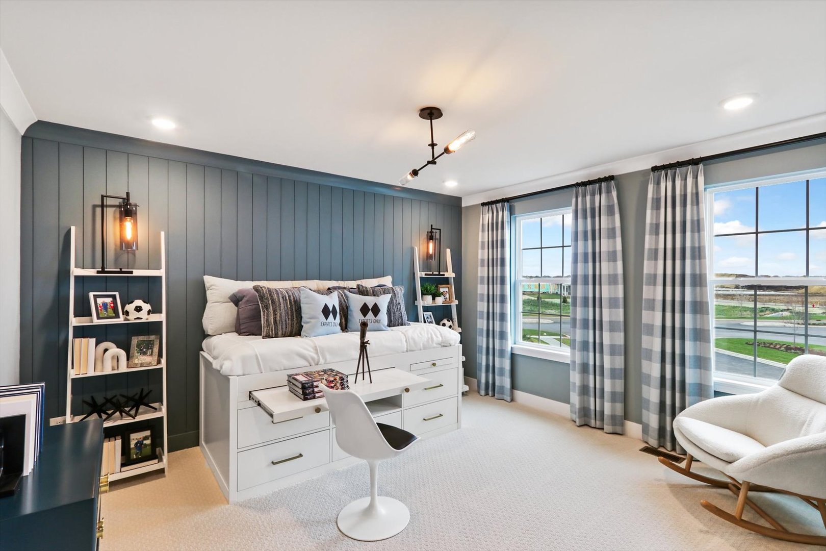 19 Hawthorn Ridge Drive, Hawthorn Woods, IL 60047