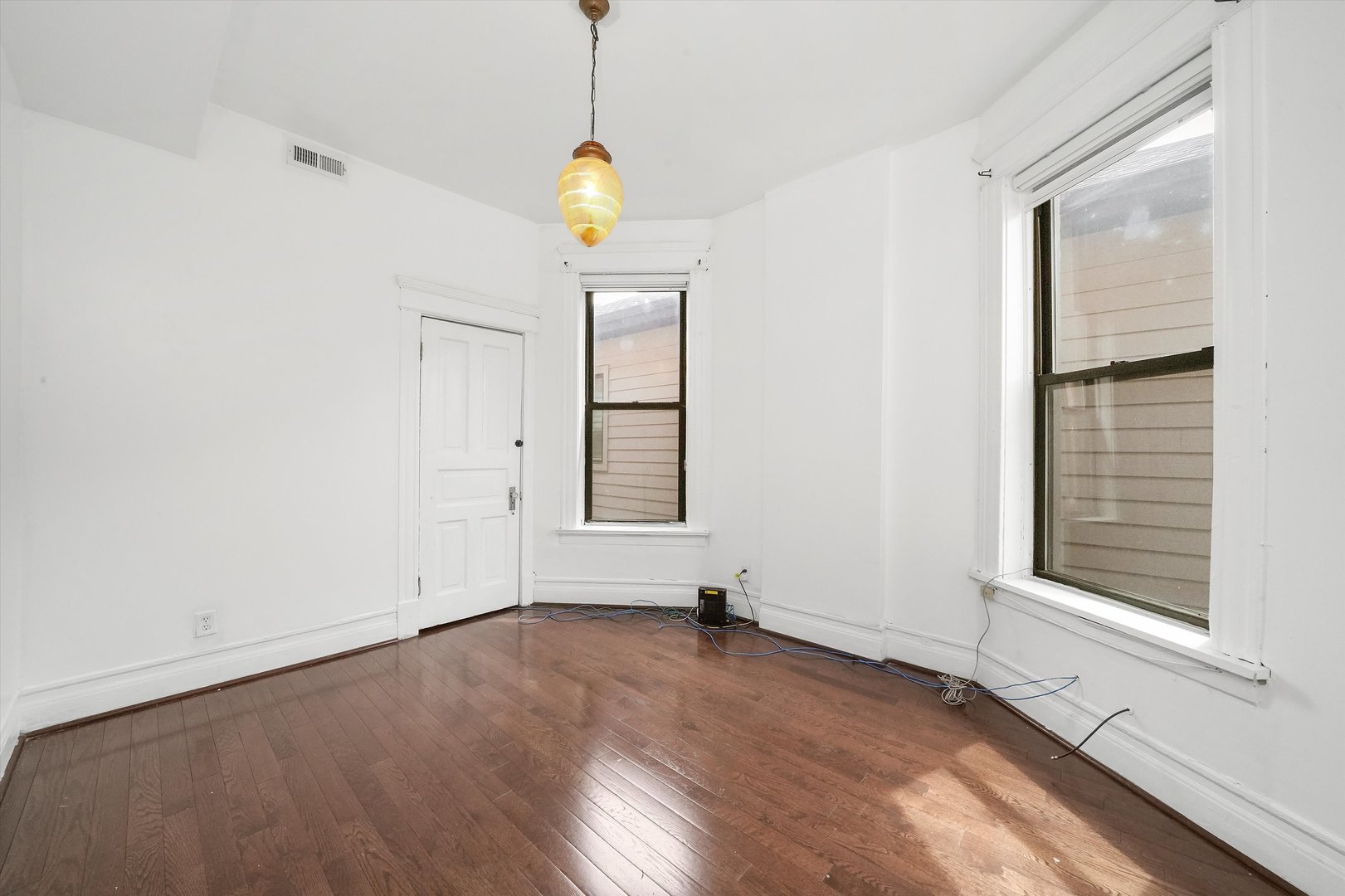 4540 S Prairie Avenue, Chicago, IL 60653