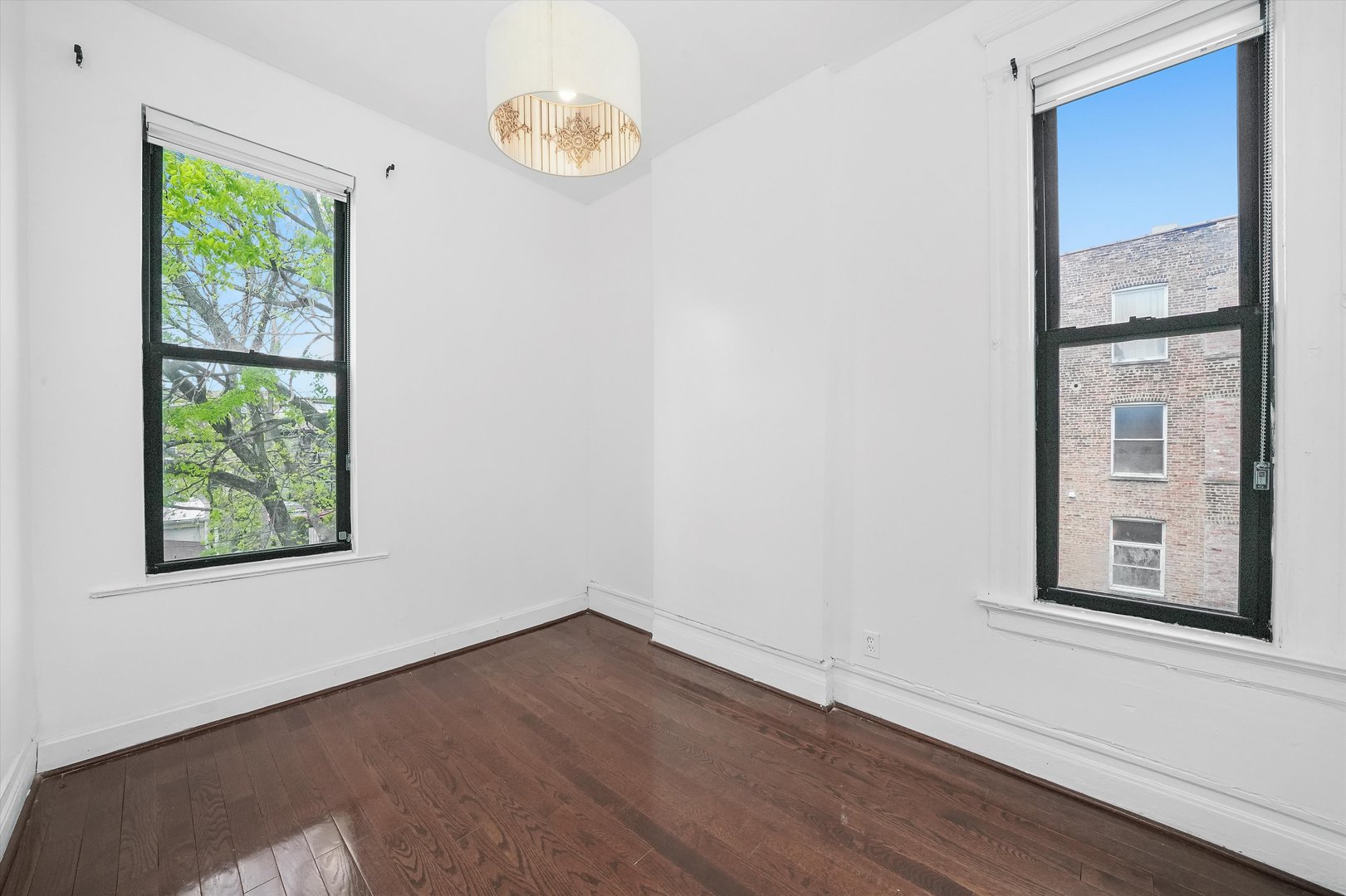 4540 S Prairie Avenue, Chicago, IL 60653