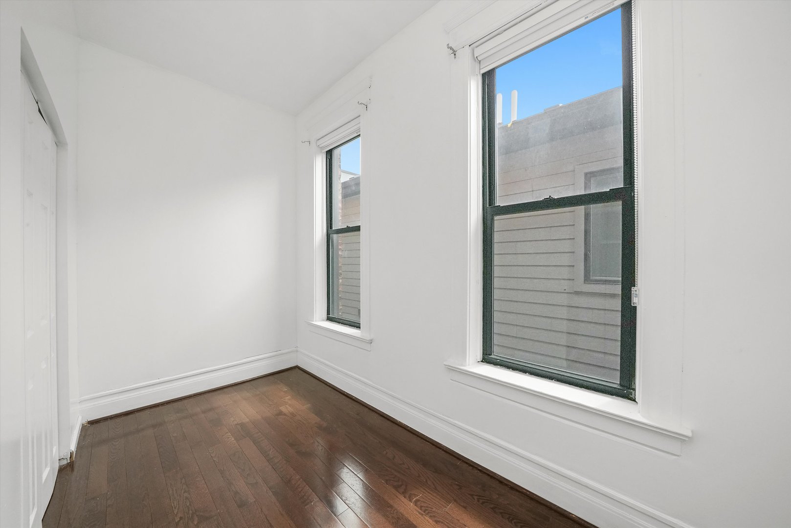 4540 S Prairie Avenue, Chicago, IL 60653