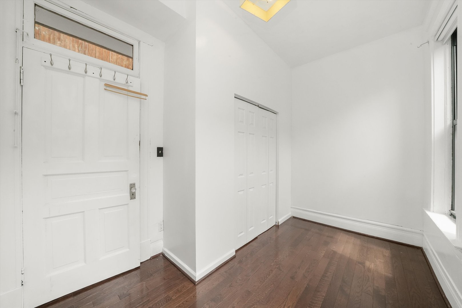 4540 S Prairie Avenue, Chicago, IL 60653