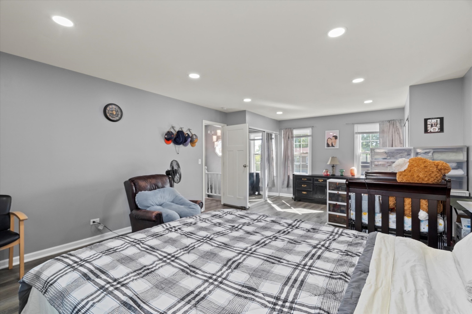 640 Rodenburg Road, Roselle, IL 60172