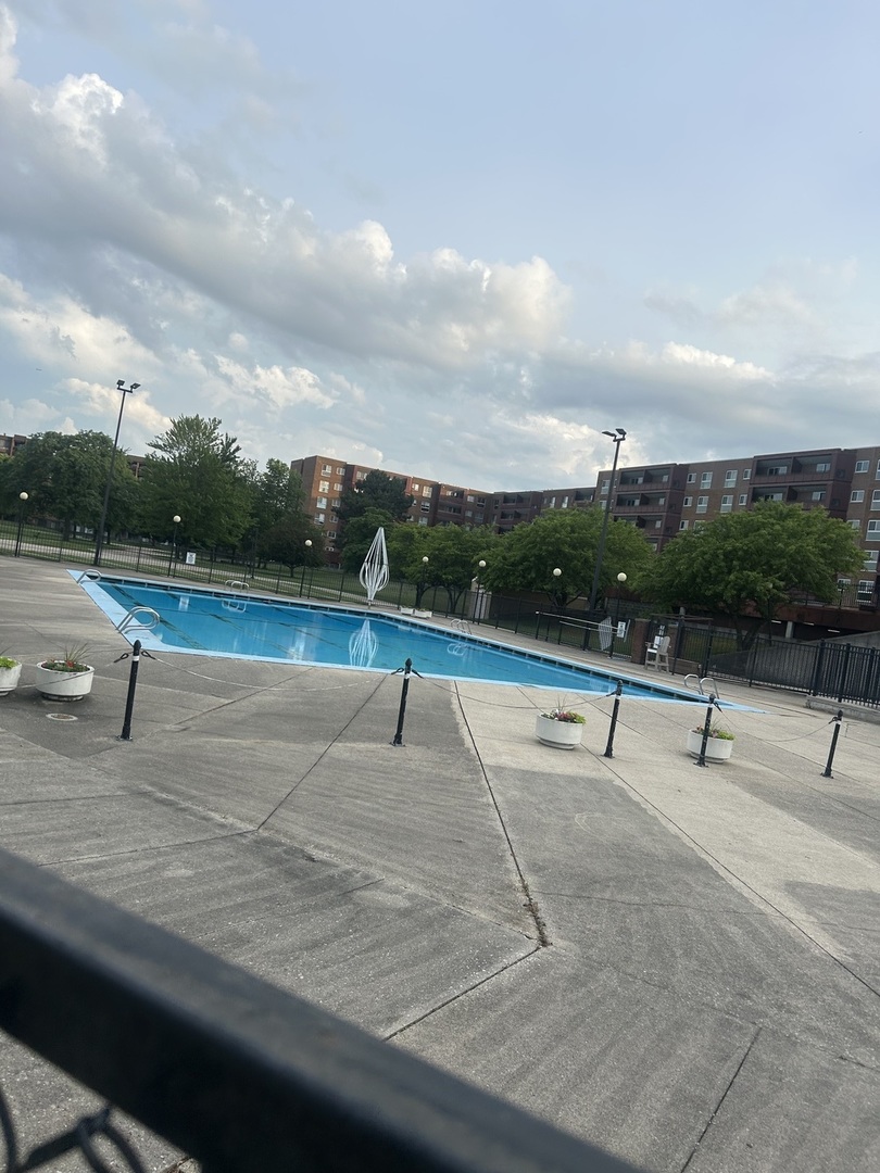 200 Park Avenue #427, Calumet City, IL 60409