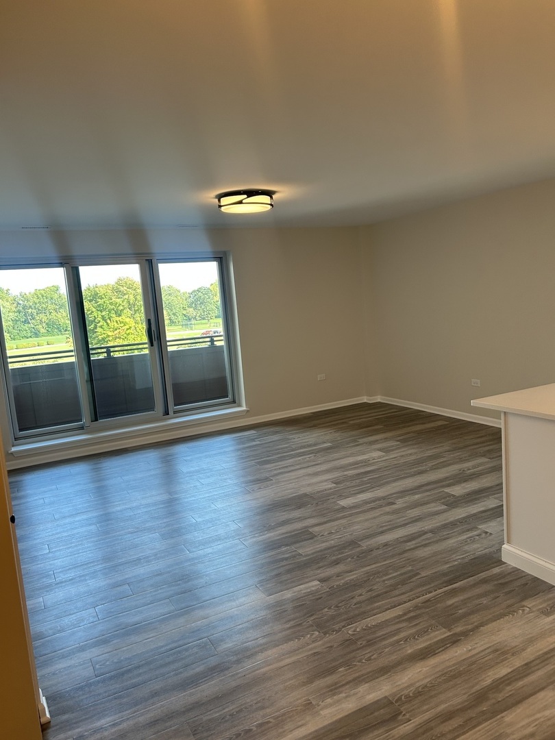 200 Park Avenue #427, Calumet City, IL 60409