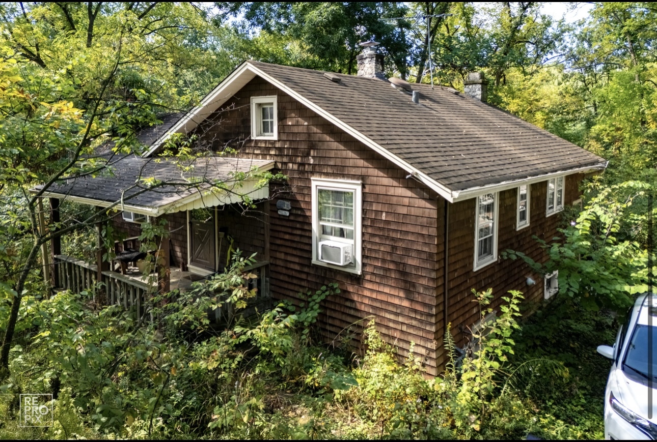 3730 Sterling Road, Downers Grove, IL 60515