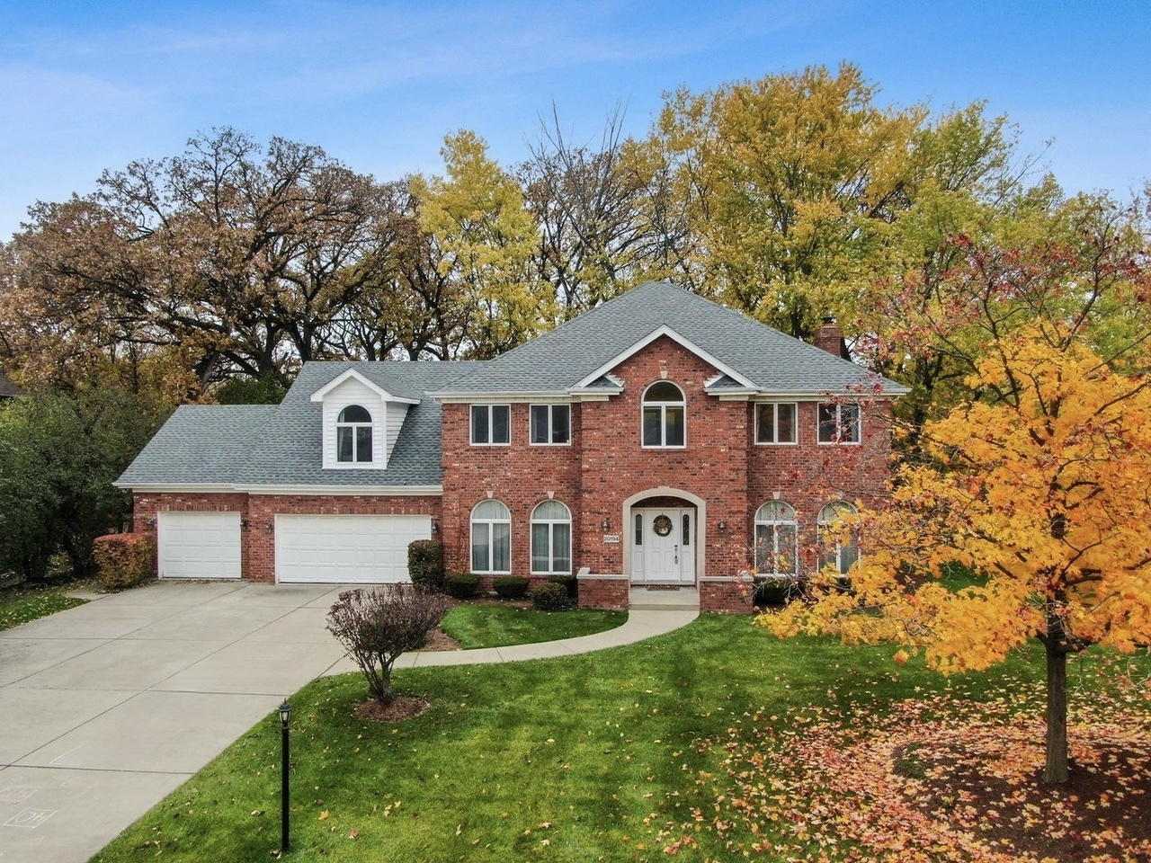 20194 Augusta Drive, Olympia Fields, IL 60461