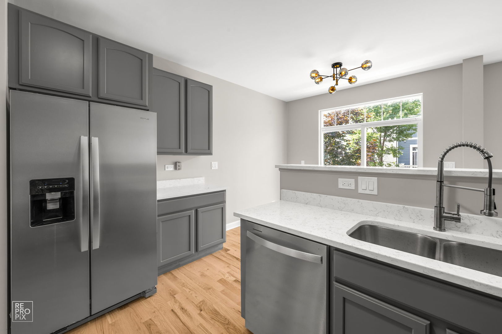 1161 Orangery Court, Carol Stream, IL 60188