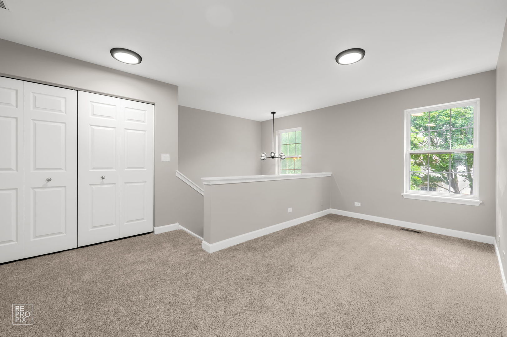 1161 Orangery Court, Carol Stream, IL 60188