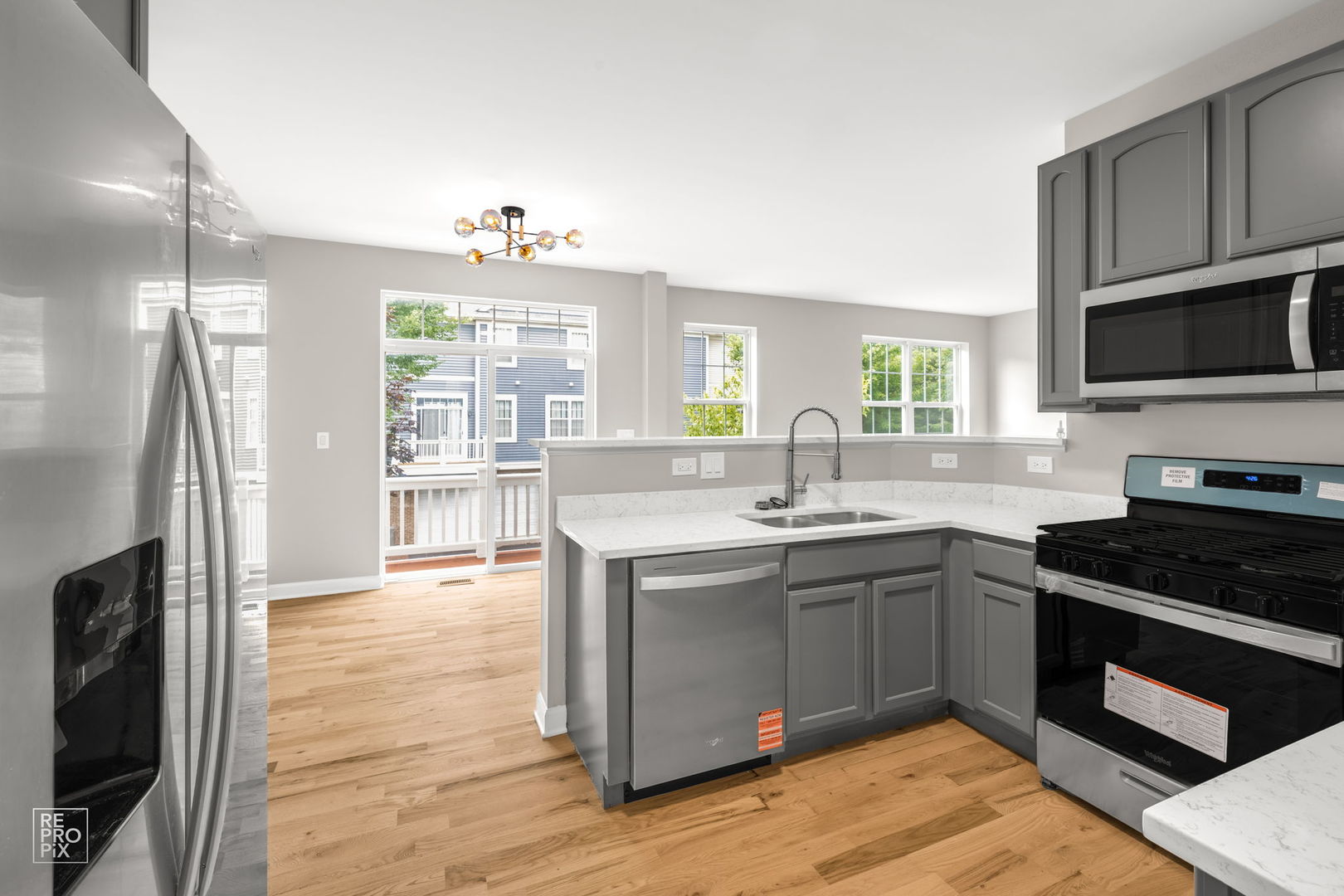 1161 Orangery Court, Carol Stream, IL 60188