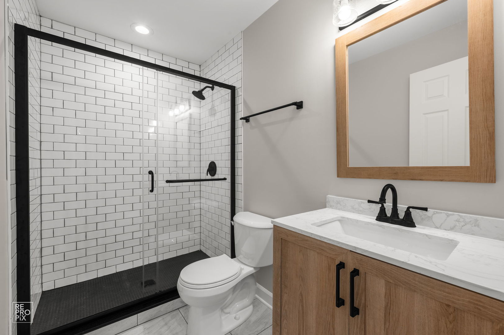 1161 Orangery Court, Carol Stream, IL 60188