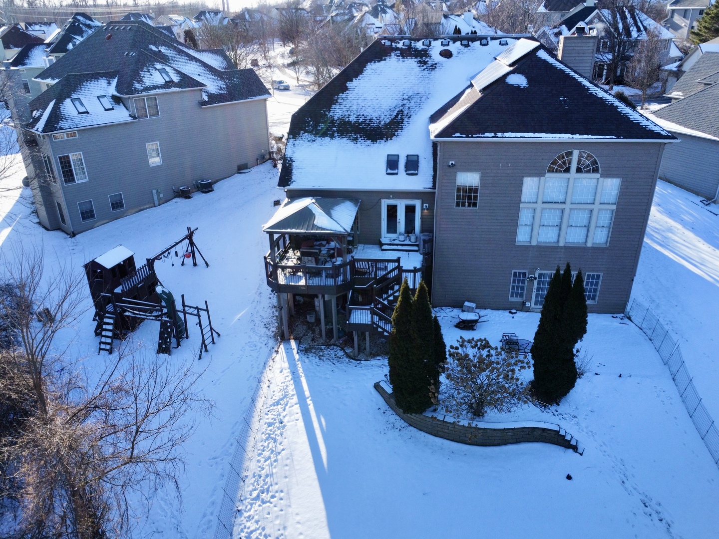 3805 Gladstone Drive, Naperville, IL 60565