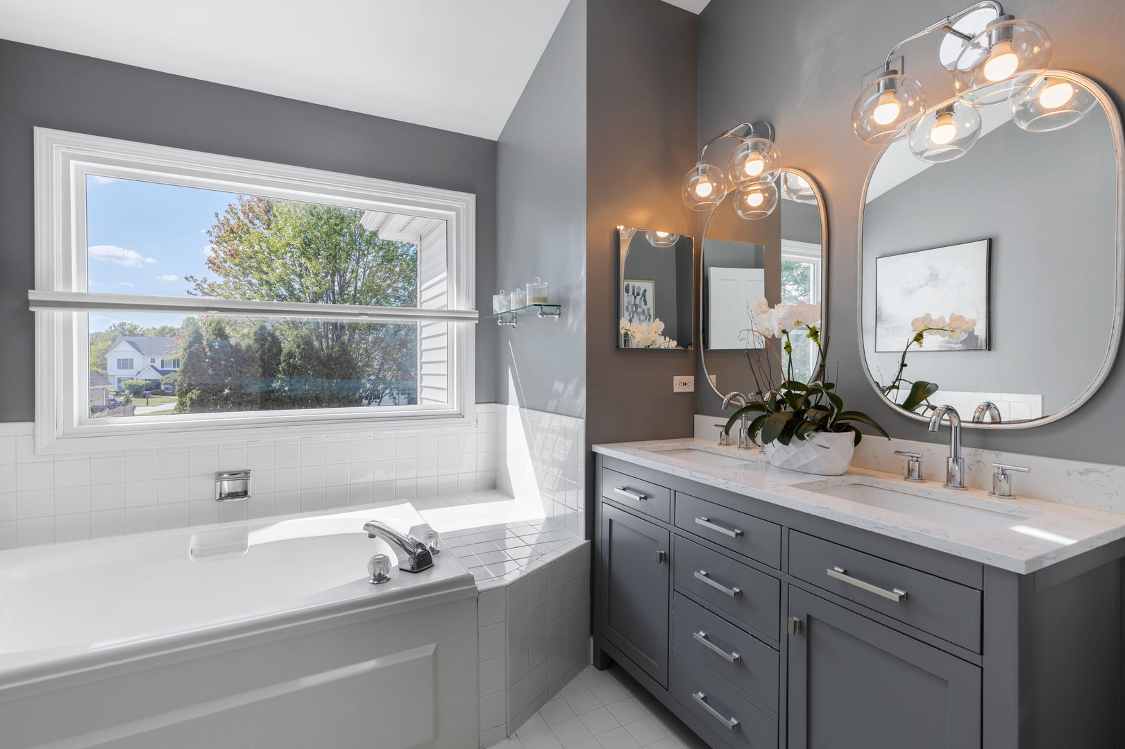 1148 Oxford Lane, Lake Zurich, IL 60047