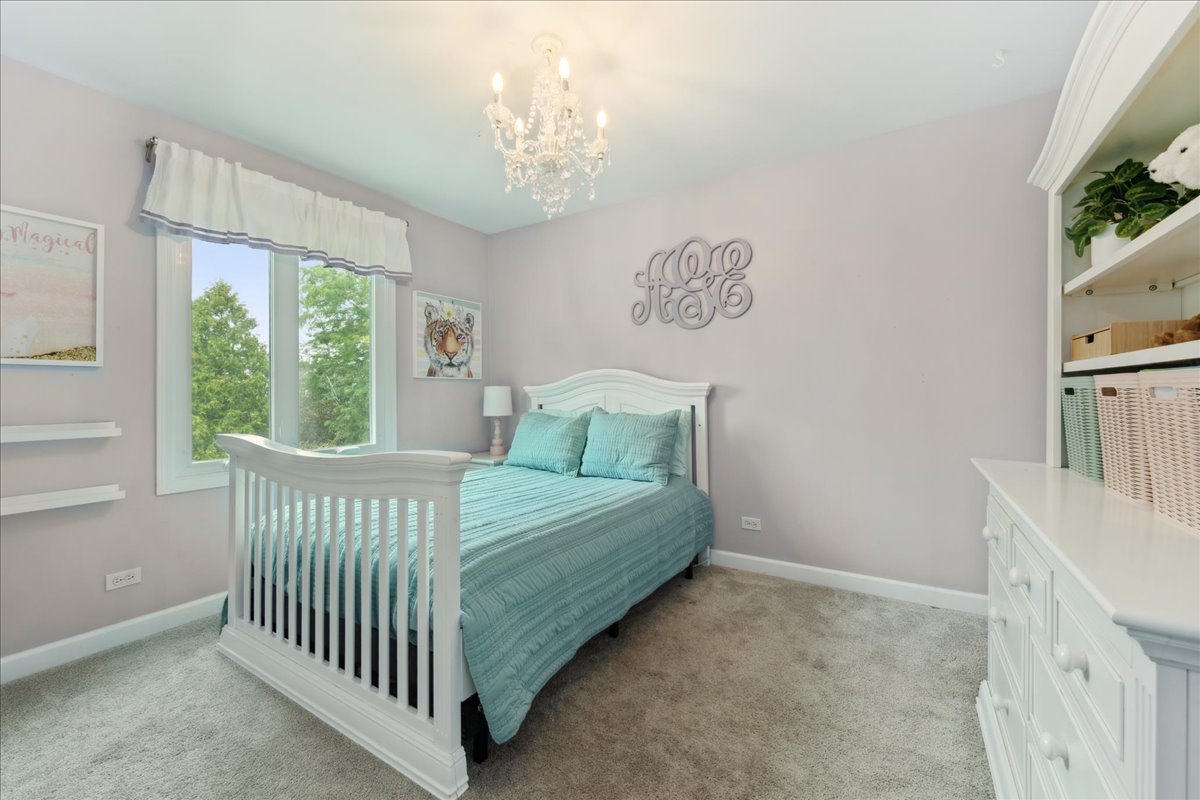 1148 Oxford Lane, Lake Zurich, IL 60047