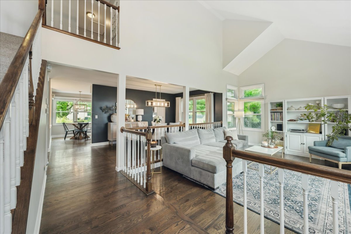 1148 Oxford Lane, Lake Zurich, IL 60047