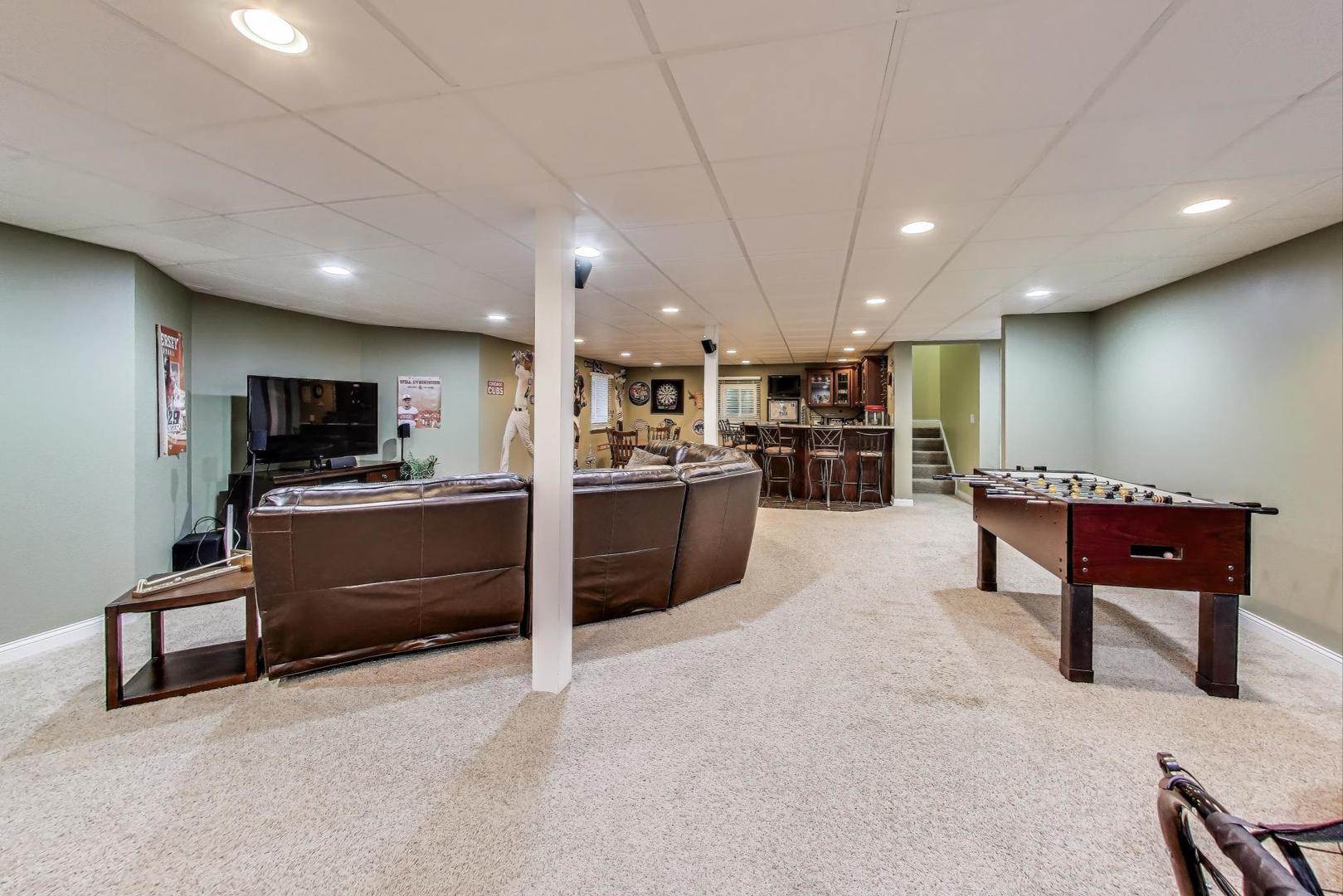 1518 N Patton Avenue, Arlington Heights, IL 60004