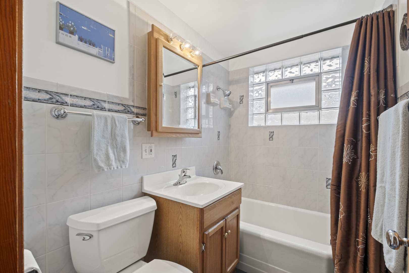 5205 S Hamlin Avenue, Chicago, IL 60632