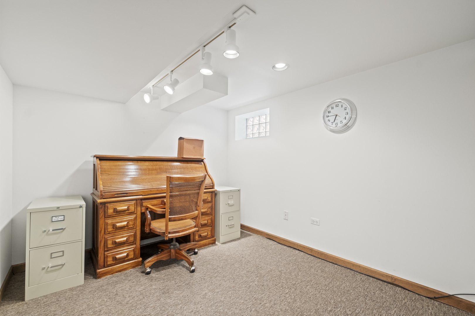 5205 S Hamlin Avenue, Chicago, IL 60632