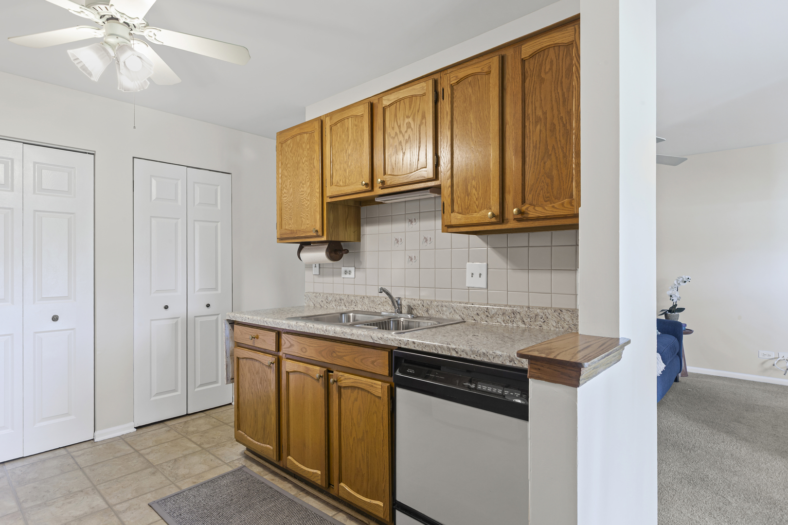 0N200 Windermere Road #2702, Winfield, IL 60190