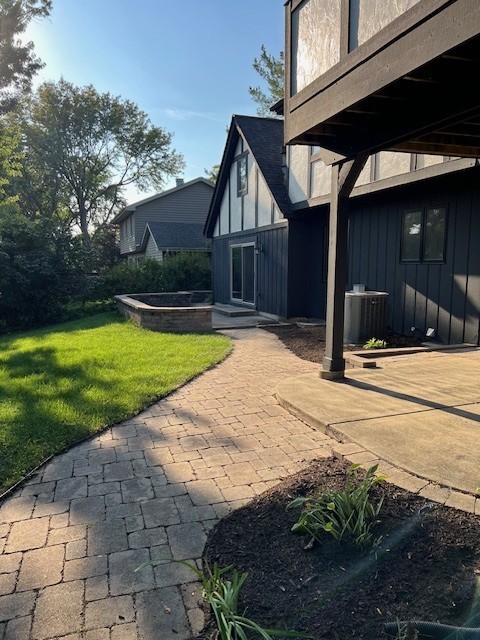 2651 Yorkshire Lane, Lisle, IL 60532