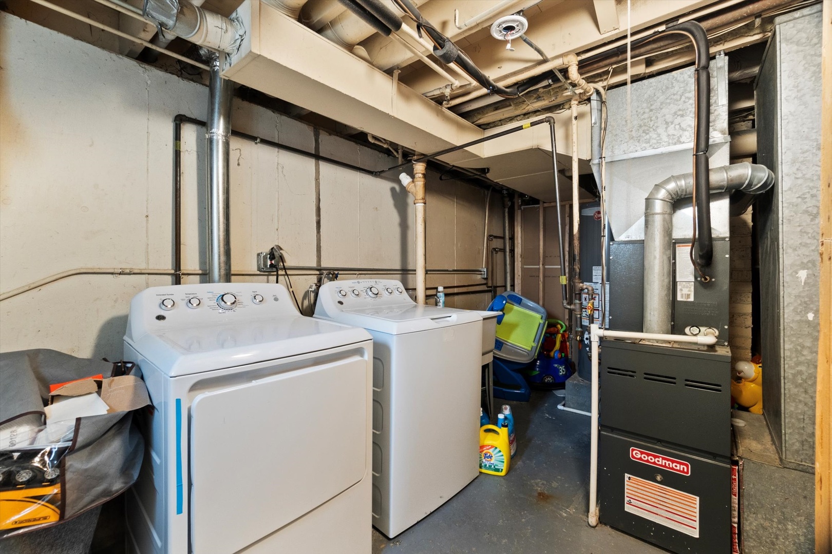 1710 N 34th Avenue, Stone Park, IL 60165