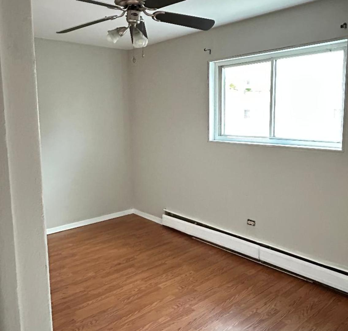 8241 W 79 Street #1E, Justice, IL 60458