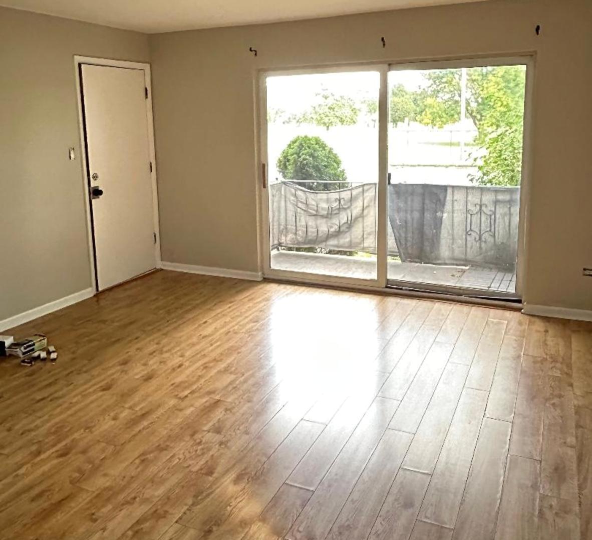 8241 W 79 Street #1E, Justice, IL 60458