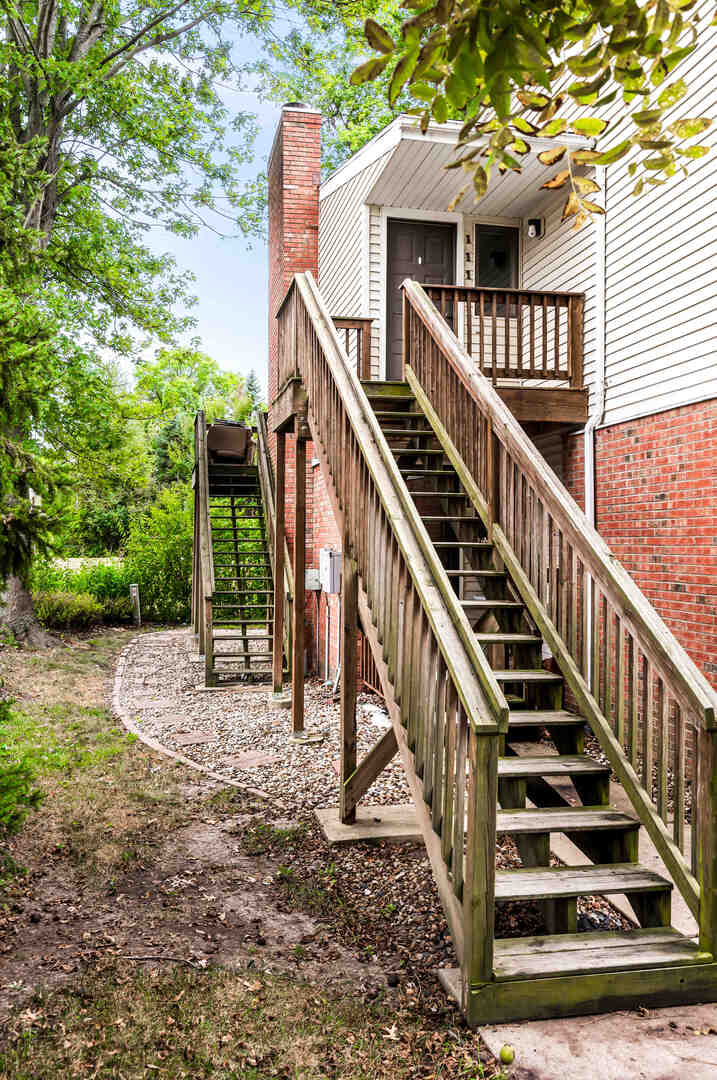 903 N Linden Street #111, Normal, IL 61761