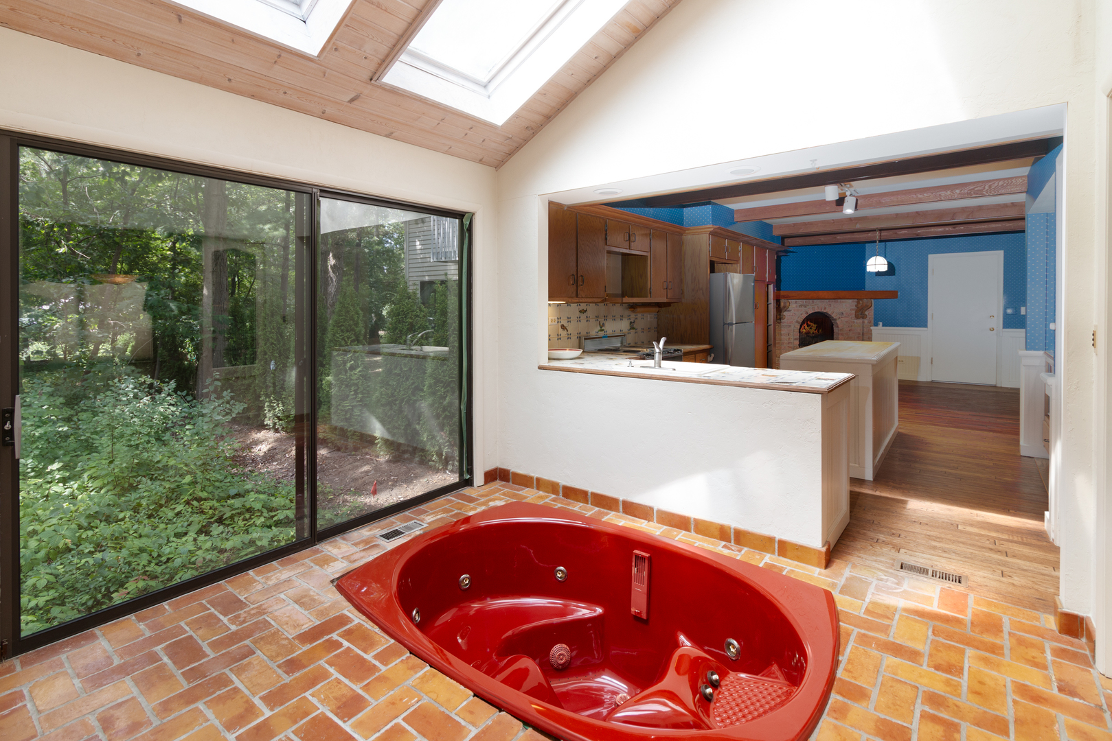 7 Court Of Fox River, Lincolnshire, IL 60069