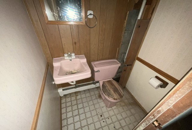 1902 1/2 Cora Street, Crest Hill, IL 60403